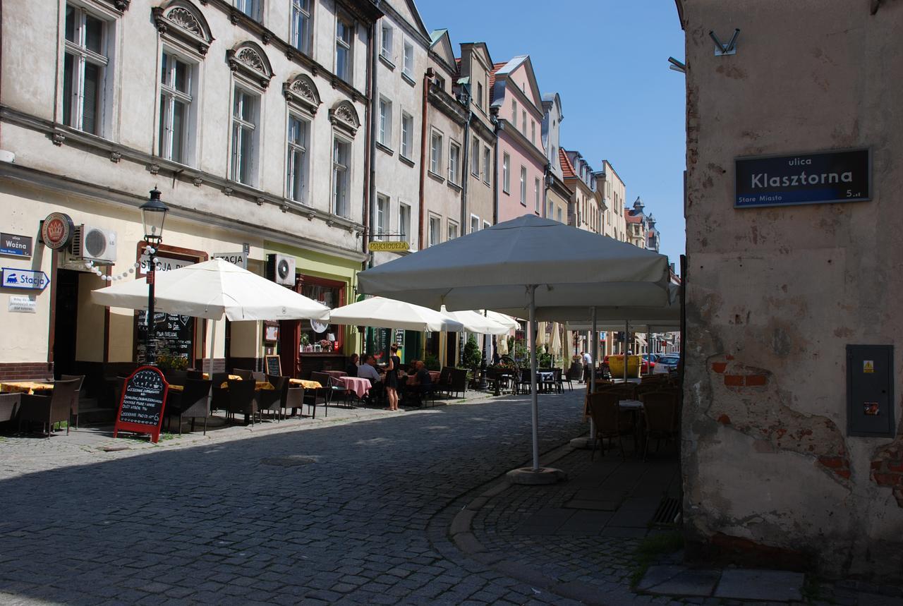 Folk Hostel Poznań Eksteriør billede