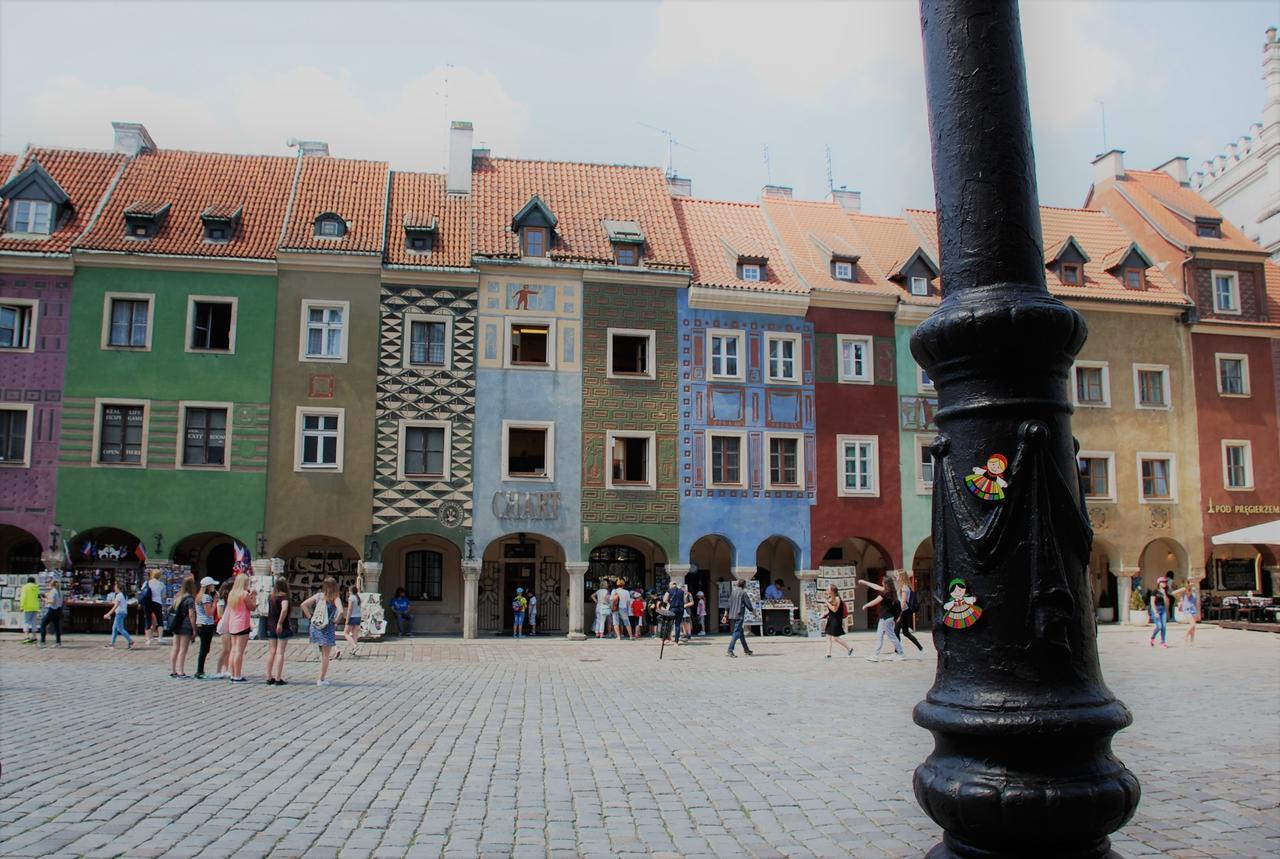 Folk Hostel Poznań Eksteriør billede