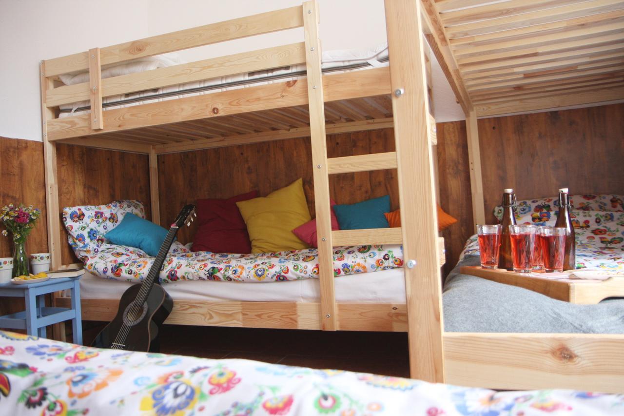 Folk Hostel Poznań Eksteriør billede