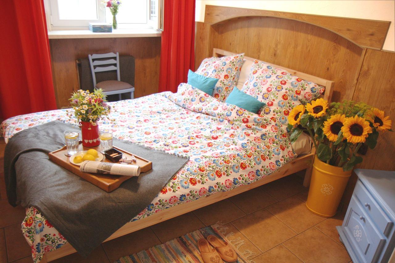 Folk Hostel Poznań Eksteriør billede
